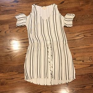 Cloth & Stone cold shoulder dress - New!